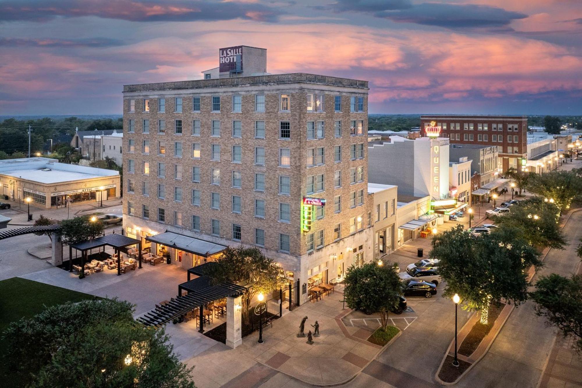 The Lasalle Hotel, Bryan College Station, A Tribute Portfolio Hotel Exterior foto
